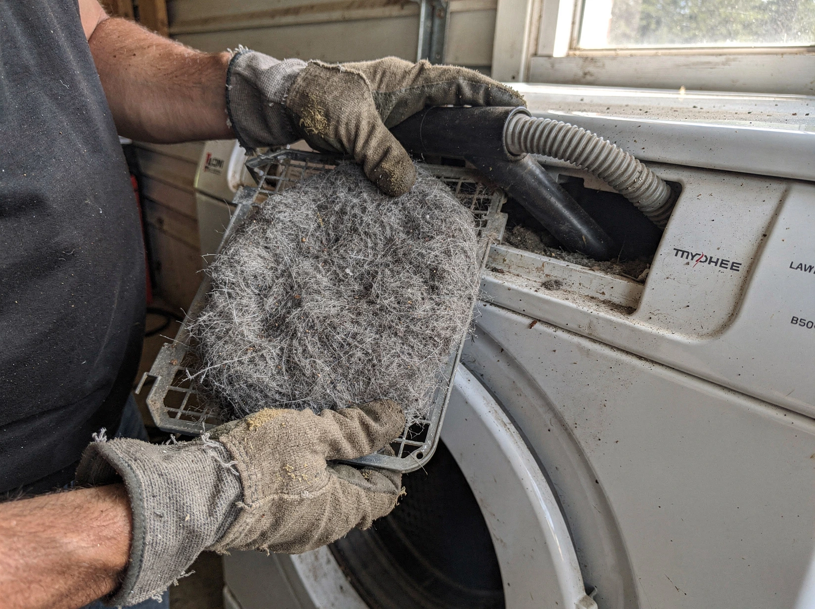 Cleaning Dryer Lint Trap service in Tuckahoe, VA